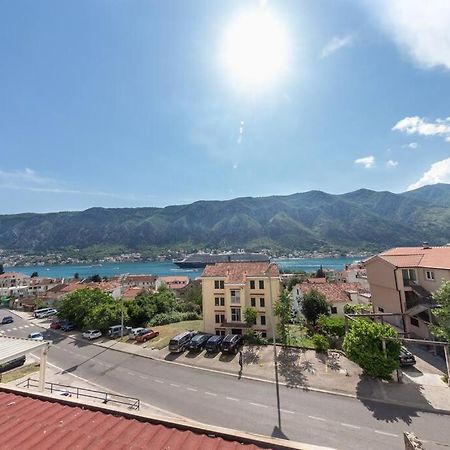 Sailor'S Knot Apartment - Central And Amazing Sea View Kotor Exterior foto