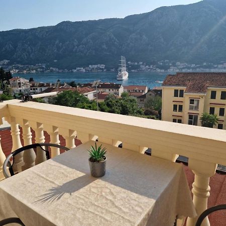 Sailor'S Knot Apartment - Central And Amazing Sea View Kotor Exterior foto